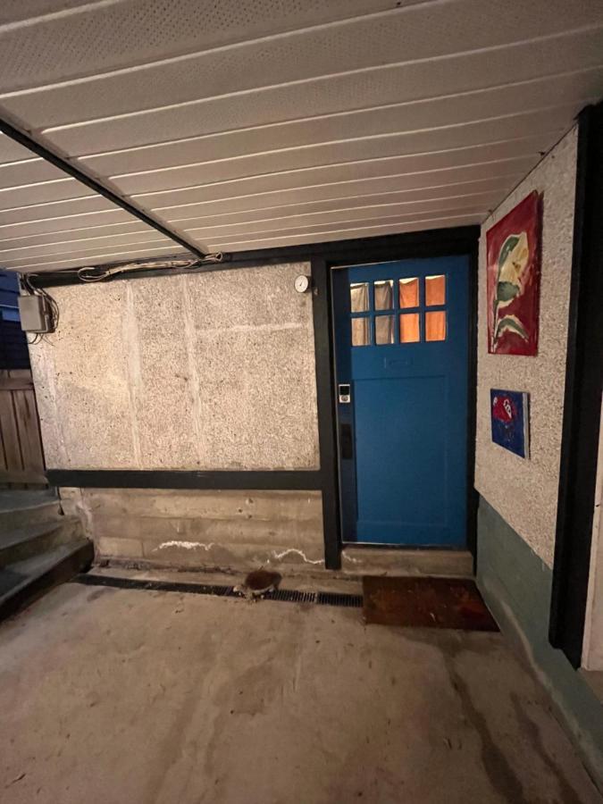 Neat, Compact, Private Room In A Lovely Vancouver Neighbourhood Exterior photo